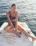 Bondi Compression Top: Isla